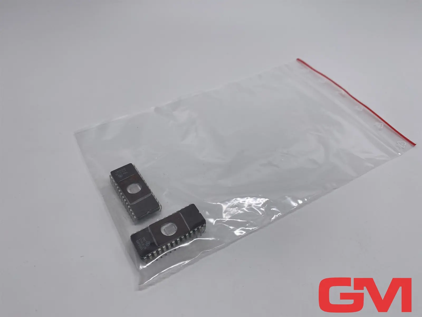 Produktfoto 1 von VPE 2x Texas Instruments Speichermodul TMS2764JL-25 IC memory UV-Eprom 250ns