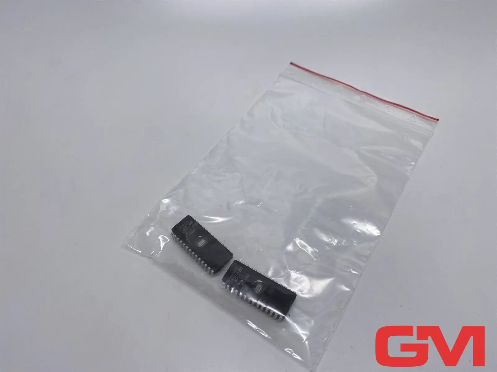 Produktfoto 1 von VE 2x STMicroelectronics Speichermodul M27C64A-15F1 memory IC 64Kbit EPROM