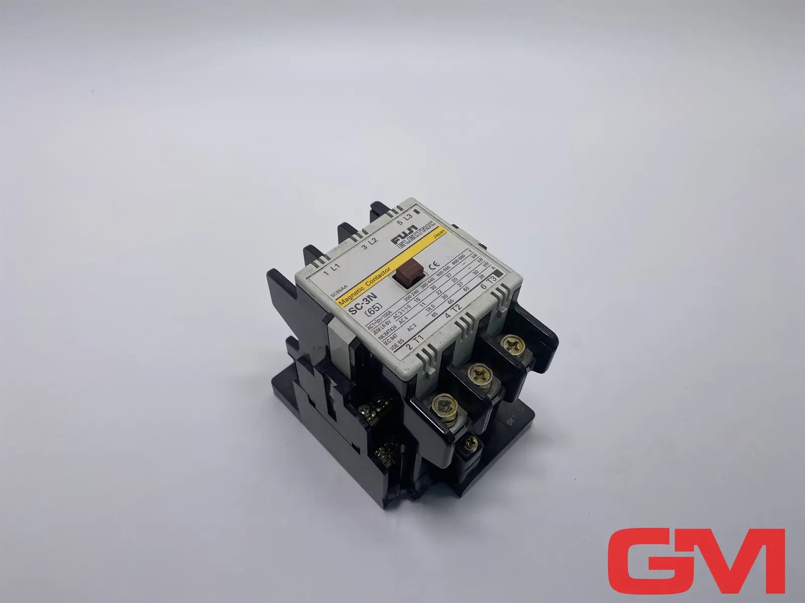 Produktfoto 1 von Fuji Schütz SC-3N (65) SC65AA contactor 100V50Hz 100-110V60Hz 100A beschädigt