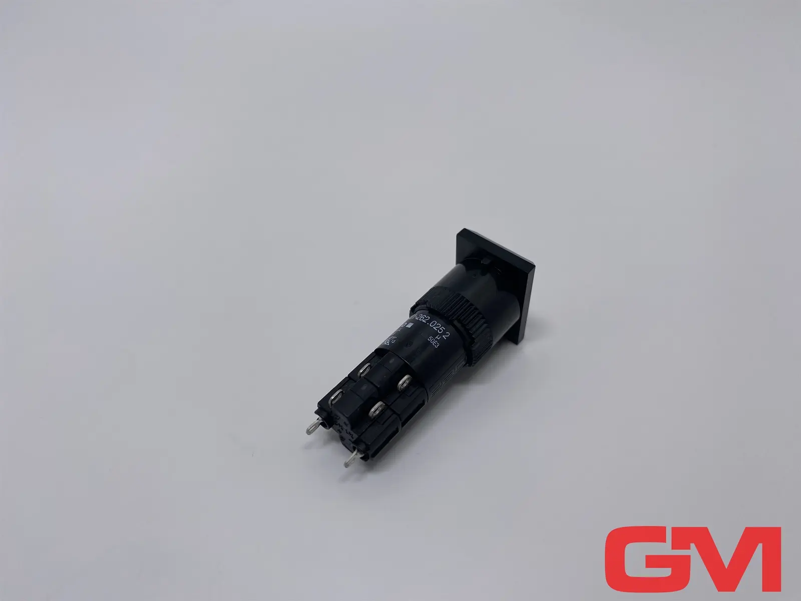 Produktfoto 1 von EAO Drucktaster 01.262.025 illuminated pushbutton switch 5/250VAC 2NC+2NO