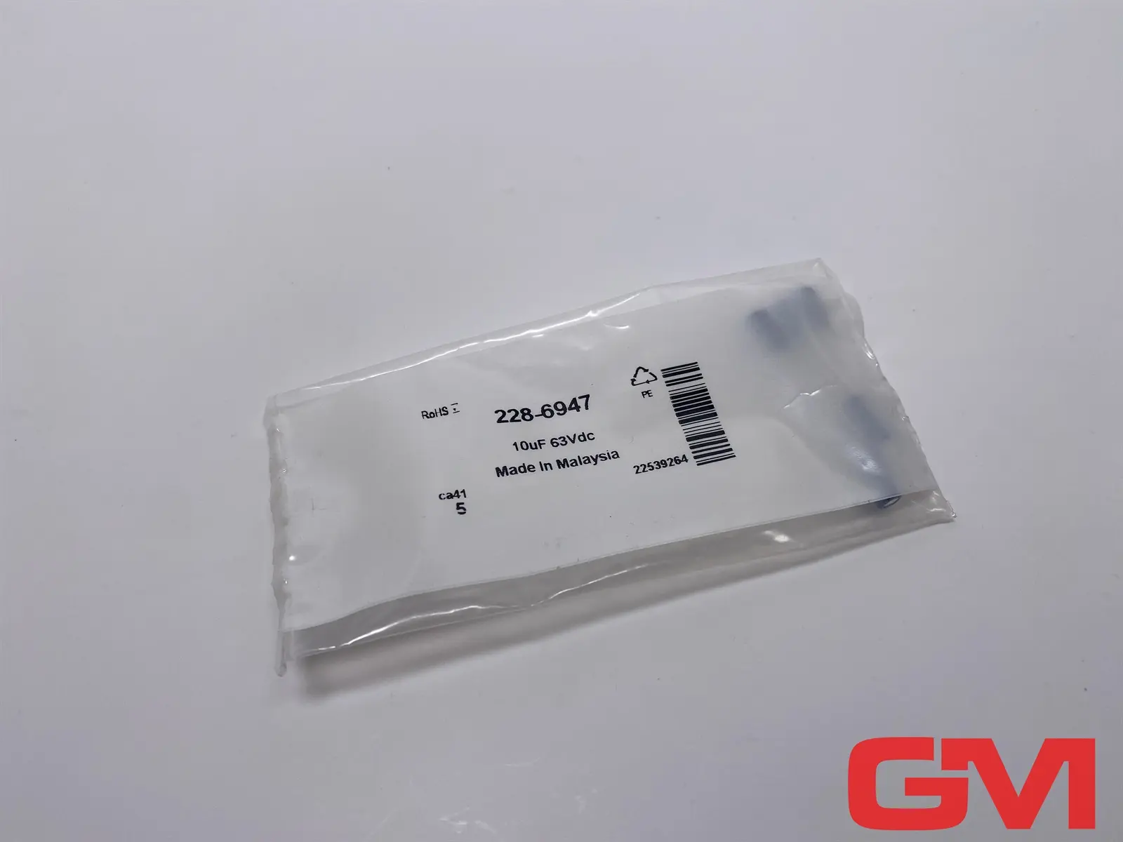 Produktfoto 1 von VE 5x Panasonic Kondensator ECA1JM100 capacitor 10μF ±20% 63V DC RS 228-6947