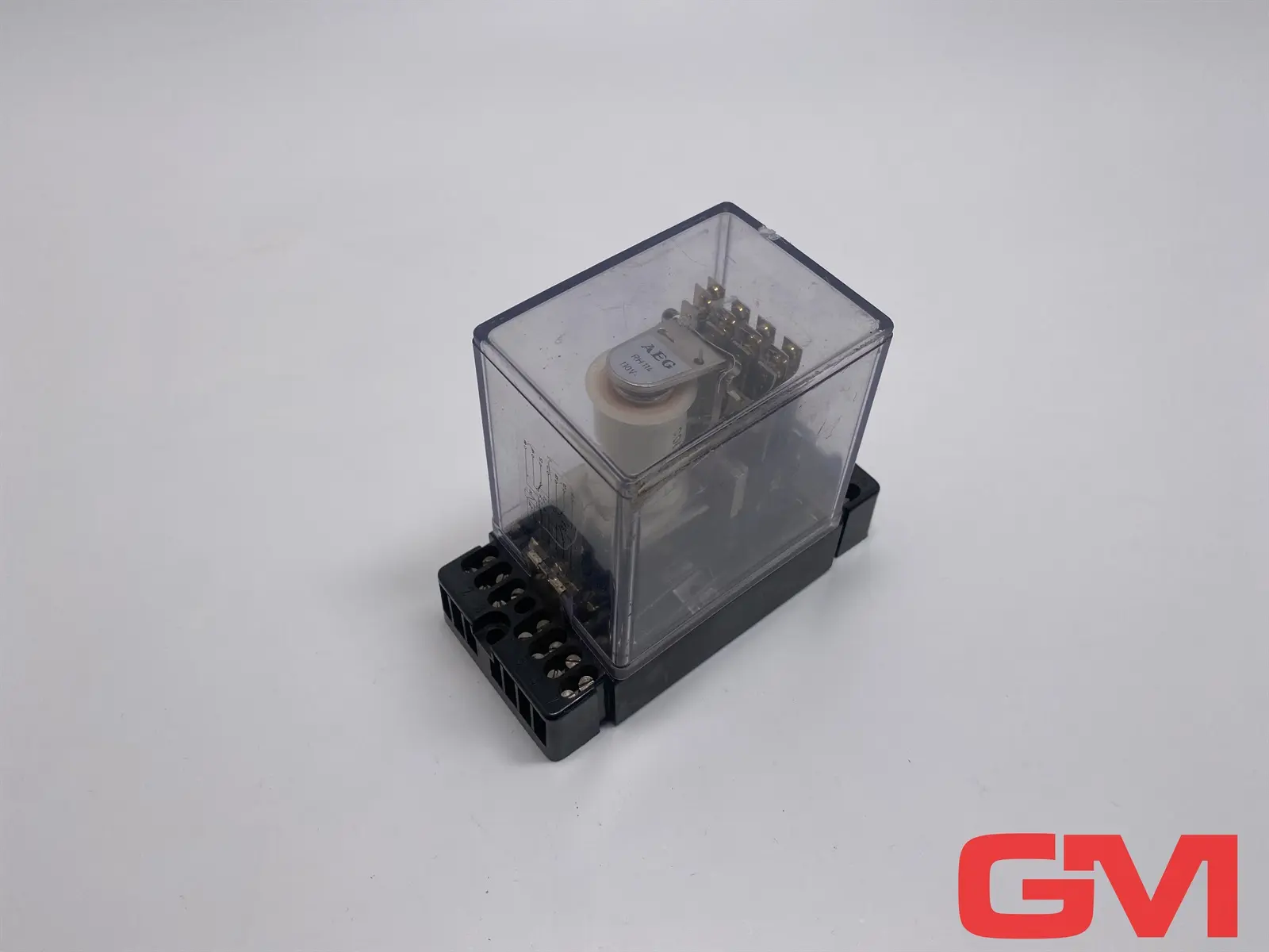 Produktfoto 1 von AEG Schaltrelais RH114 switching relay 110V AC 4 A Wandgehäuse 4 Wechsler