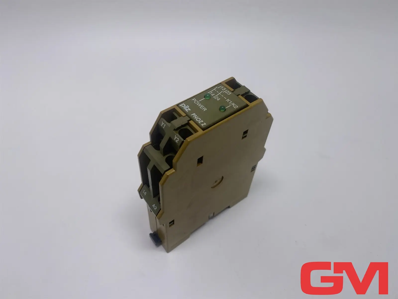 Produktfoto 1 von Pilz Sicherheitsrelais PNOZ Z 2S safety relay 675500 Gehäuse leicht beschädigt