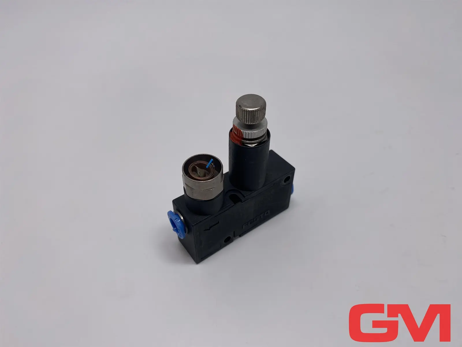 Produktfoto 1 von Festo Druckregelventil LRMA-QS-6 pressure regulator 153496 leicht beschädigt