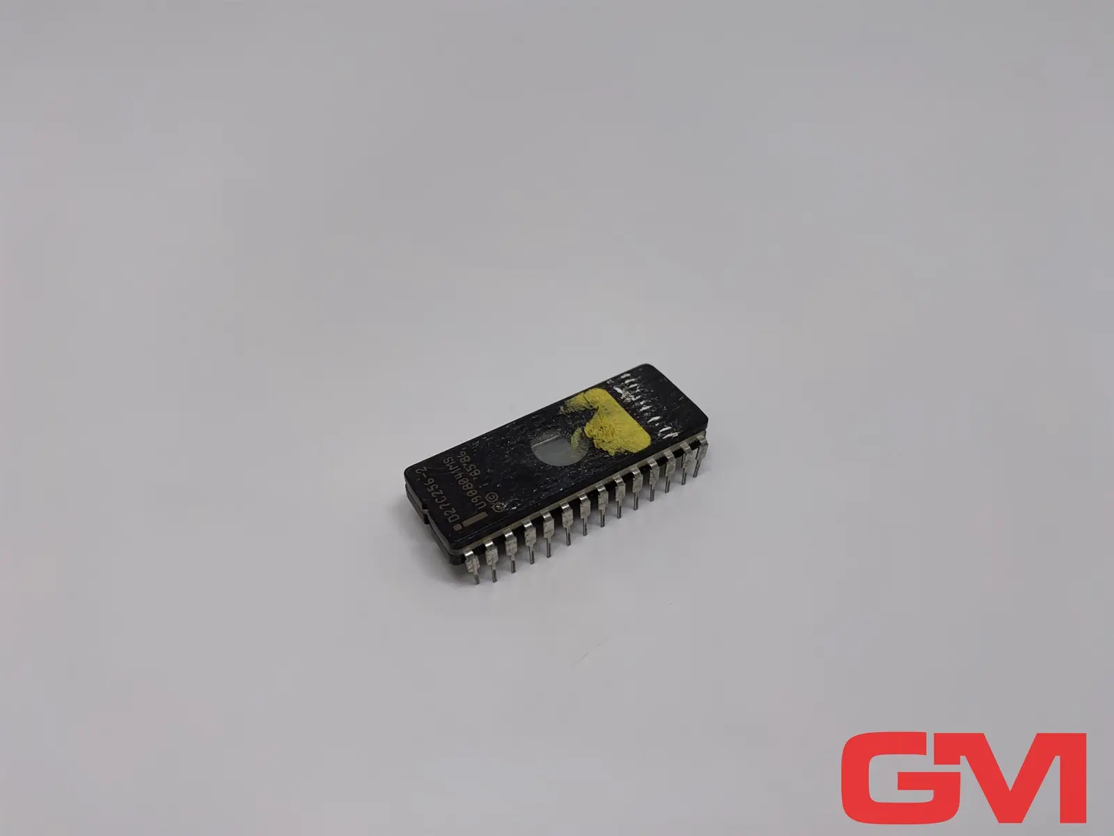 Produktfoto 1 von Intel IC Speicher D27C256-2 IC memory UVPROM 32KX8 200ns CMOS CDIP28