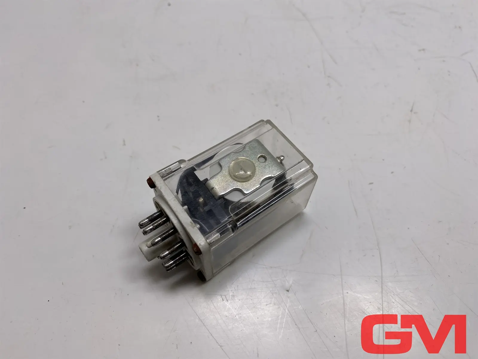 Produktfoto 1 von Relpol Steckrelais R15 3PDT 10A plug-in relay 220VAC 50Hz Elektromagnetisch