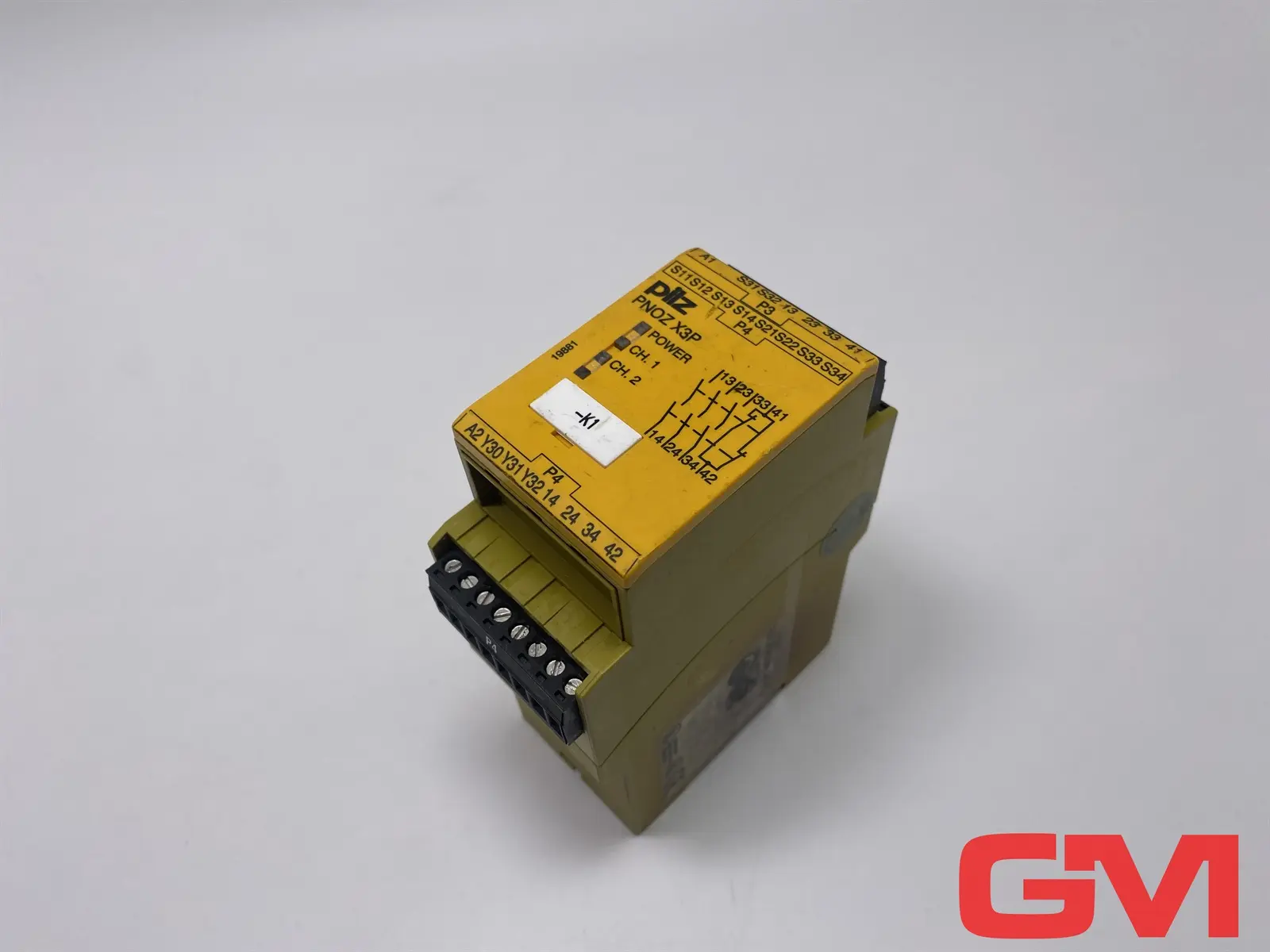 Produktfoto 1 von Pilz Not-Aus-Schaltgerät 777310 safety relay PNOZ X3P 24VDC 24VAC Klammer fehlt