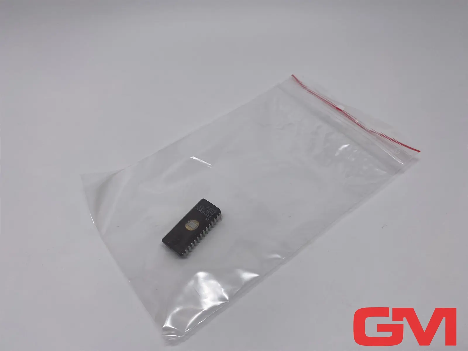Produktfoto 1 von AMD Speichermodul AM27128ADC IC memory UV-EPROM 8-Bit 16K x 8 DIP-28-Pin