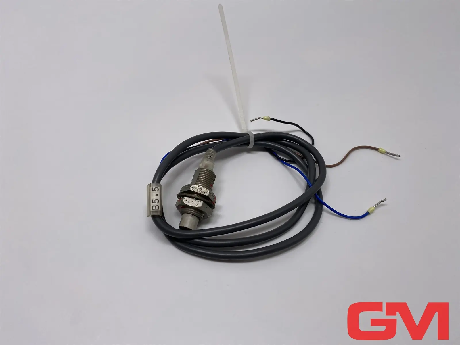 Omron Induktiver Sensor E2EG-X5MB1 inductive sensor Näherungsschalter