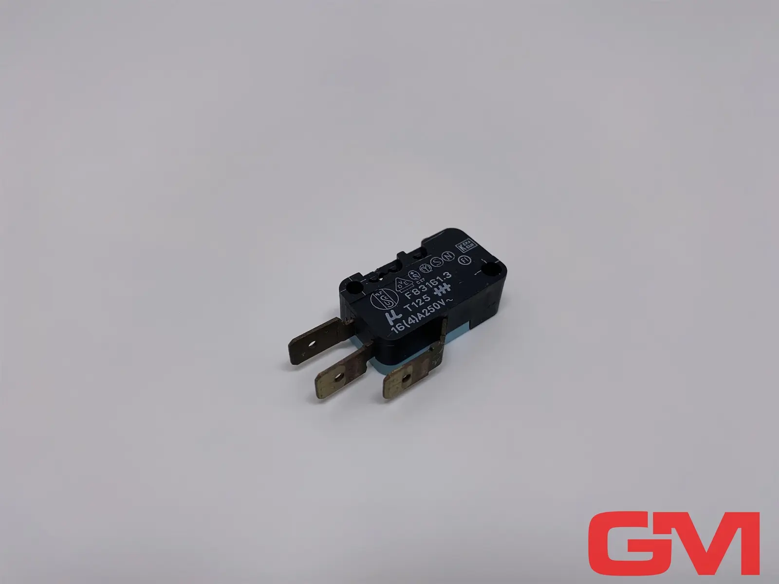 Produktfoto 1 von Crouzet Mikroschalter F831G1.3 micro switch T125 16(4)A250VAC 1NO + 1NC