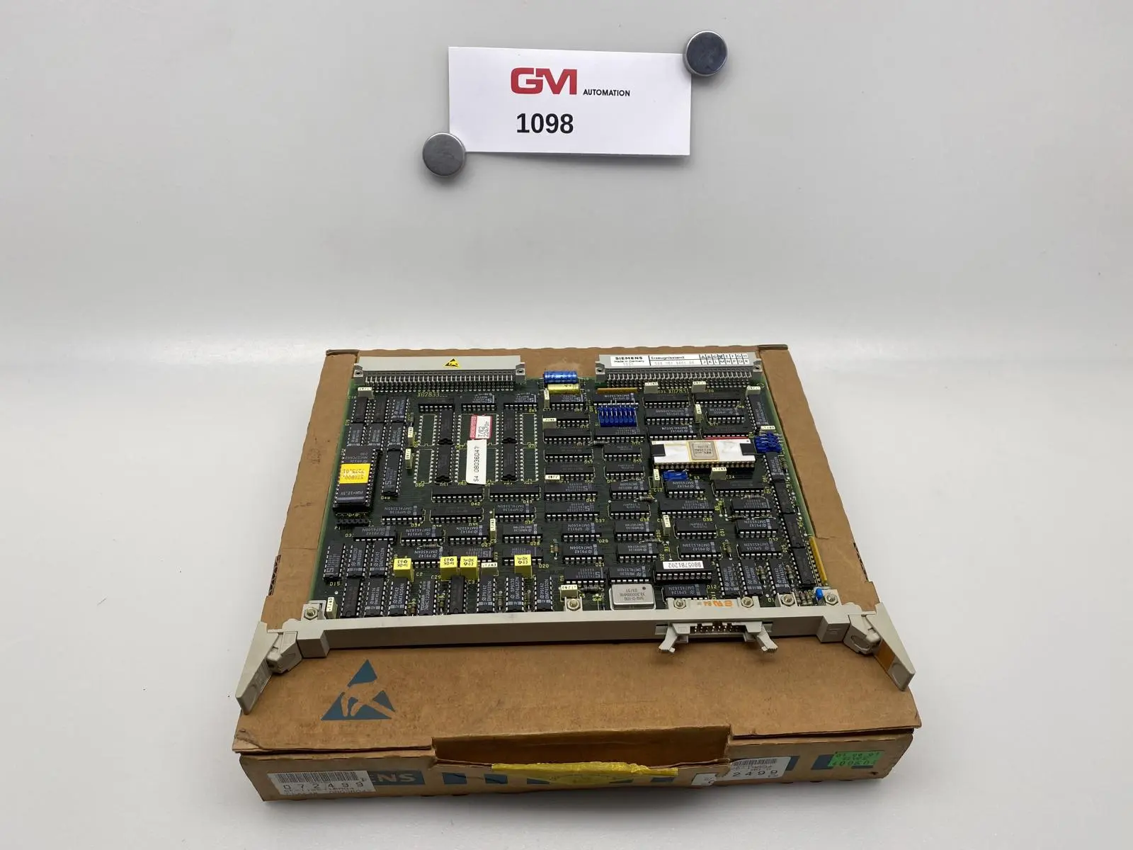 Produktfoto 1 von Siemens Sinumerik Video-Grafik 6FX1126-1AA04 video graphics monochrome E-Stand D