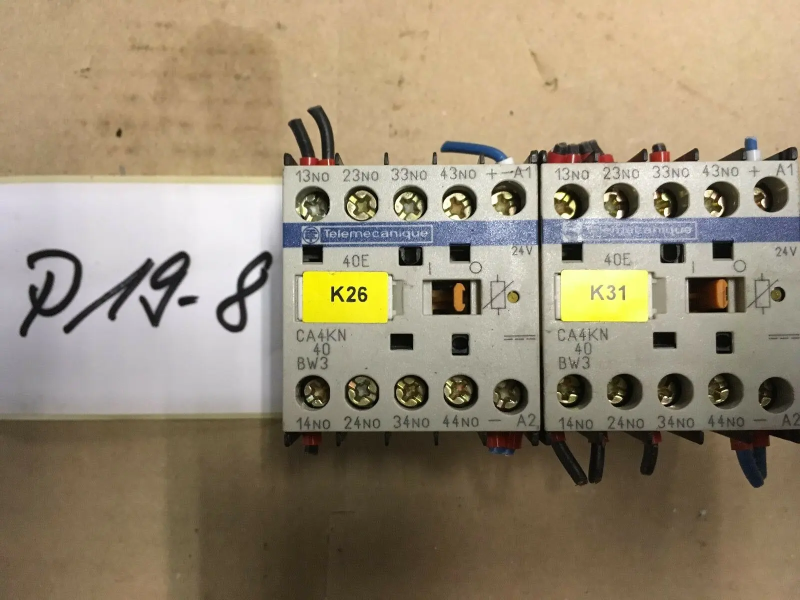 Produktfoto 1 von Telemecanique CA4KN 40 BW3 24V