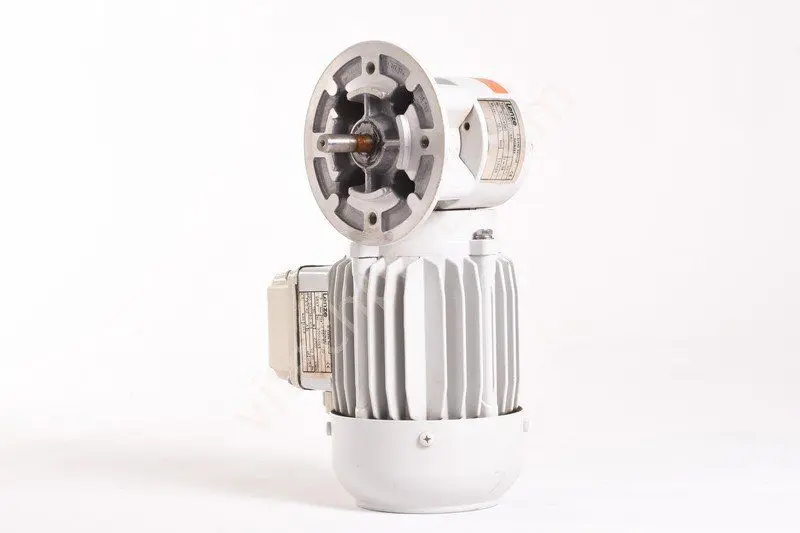 Produktfoto 1 von Lenze 13.751.55.320 / 12.311.31.440 / 150W