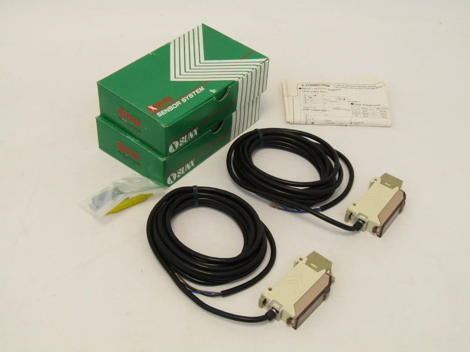 Produktfoto 1 von SUNX FX4L-A3R / set of 2 pcs