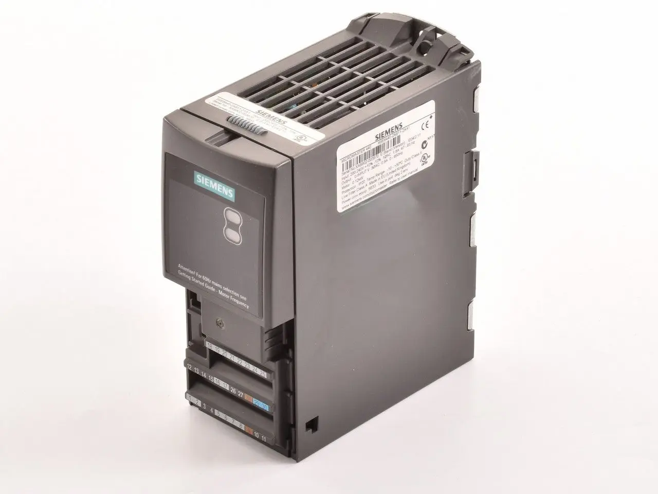 Produktfoto 1 von Siemens 6SE6440-2AB11-2AA1