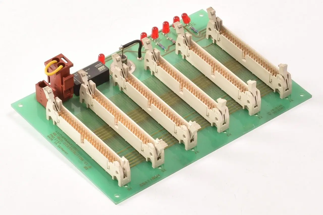 Produktfoto 1 von Luther & Maelzer MS-Bus Distribution Board V1.0