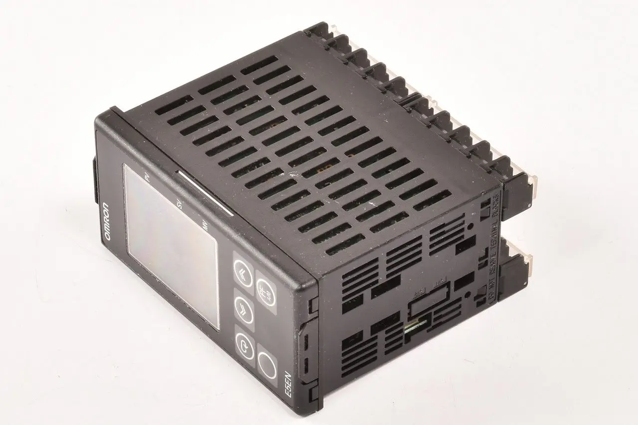 Produktfoto 1 von Omron E5EN-R3MT-500-N