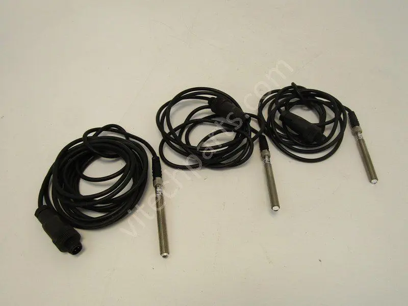 Produktfoto 1 von Baumer FSAM 08D9002/S35 / Set of 3 pcs