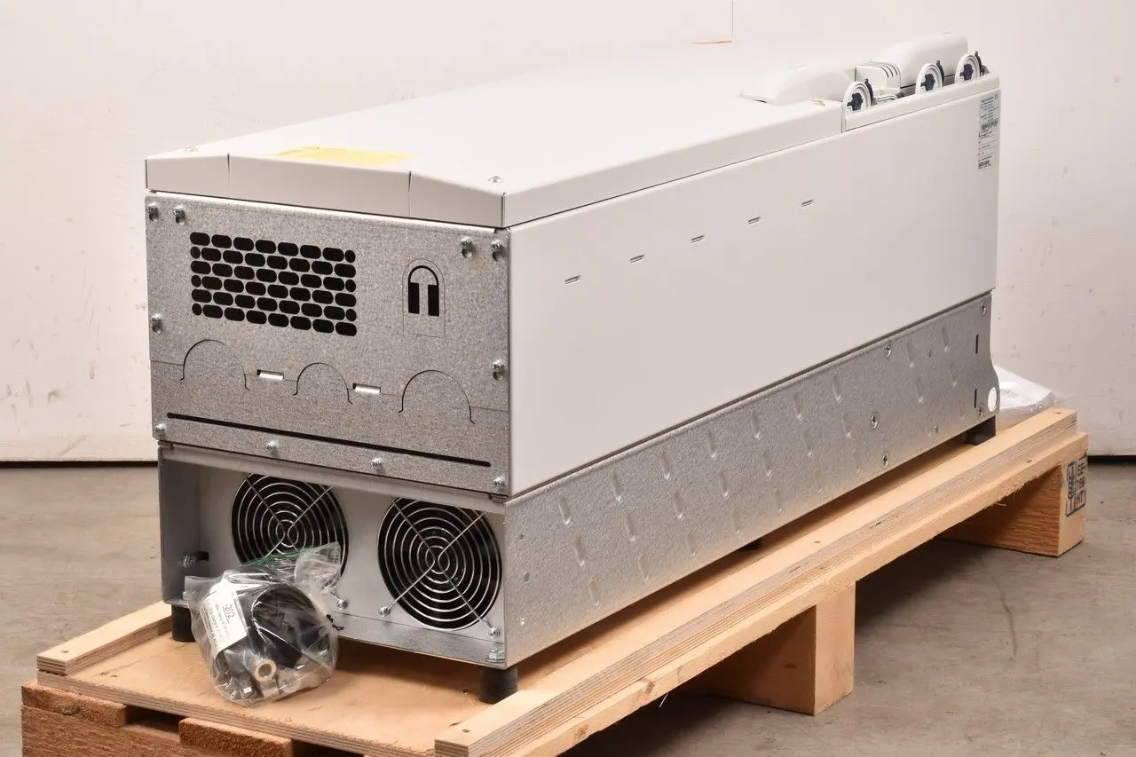 Produktfoto 1 von Lenze E94BSHE2024A34NNER