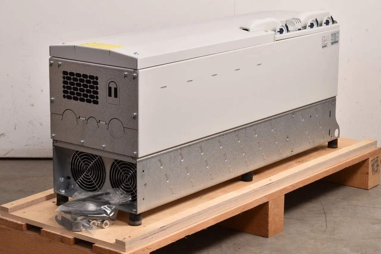 Produktfoto 1 von Lenze E94BSHE1454A34NNER