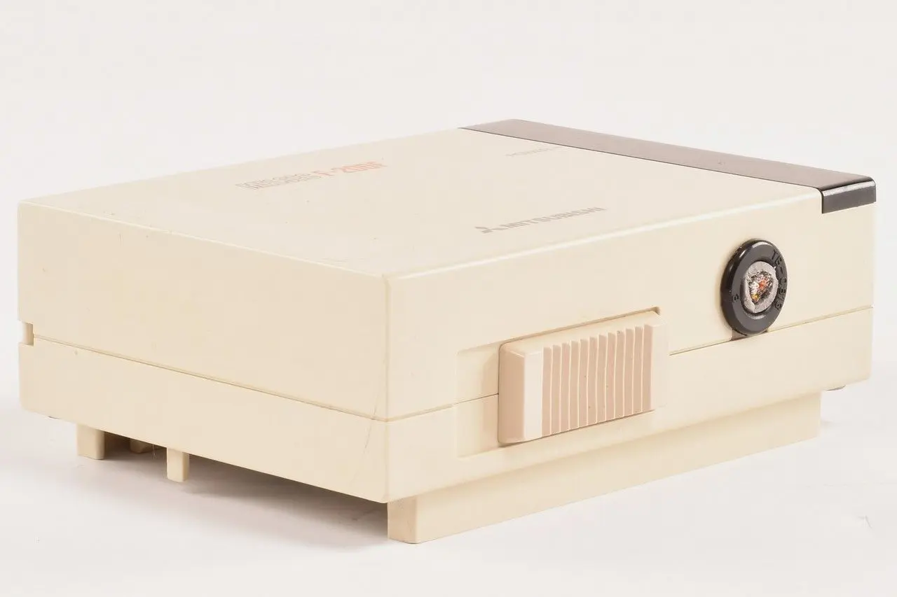Produktfoto 1 von Mitsubishi F-20DF-E
