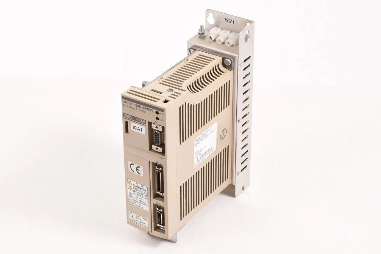 Produktfoto 1 von Omron R88D-UP04V
