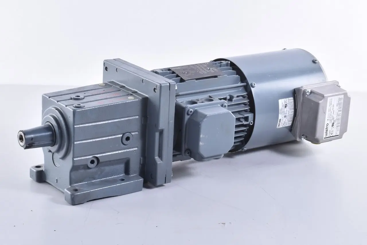 Lenze GST05-2M VBR 090C32 / MDEMA1M 090-32