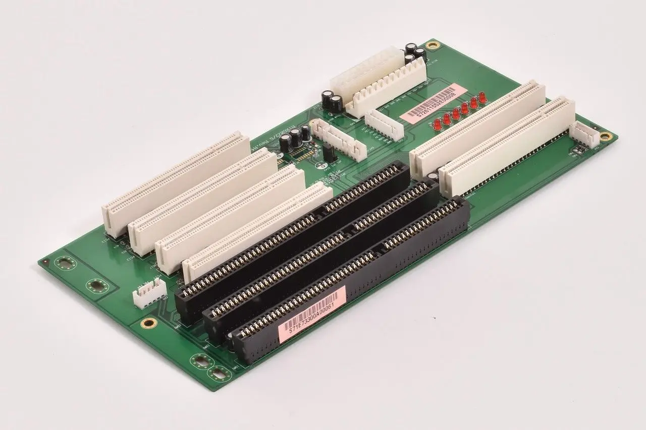 Produktfoto 1 von Axiomtek ATX6022/6 Rev.A4-RC