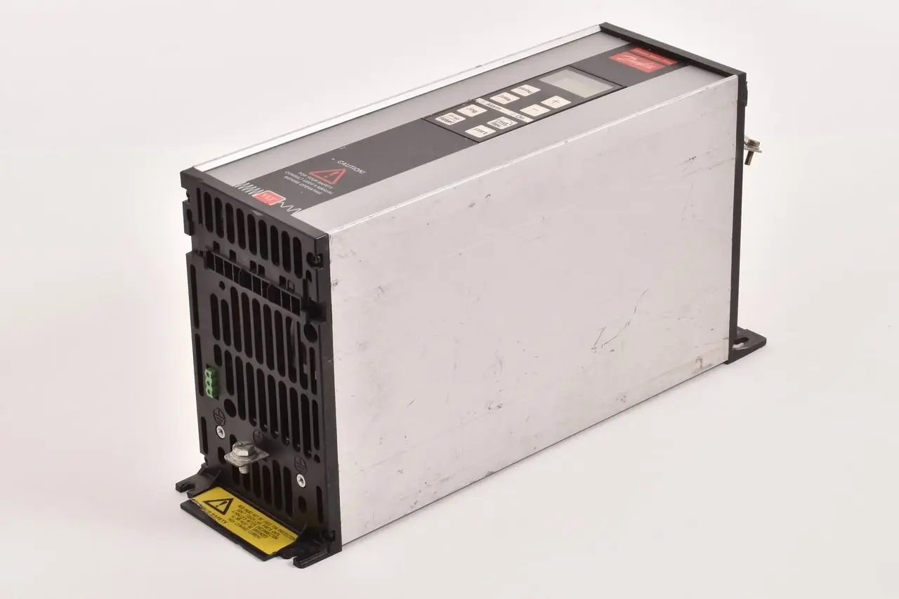 Produktfoto 1 von Danfoss VLT 2030 195H3305