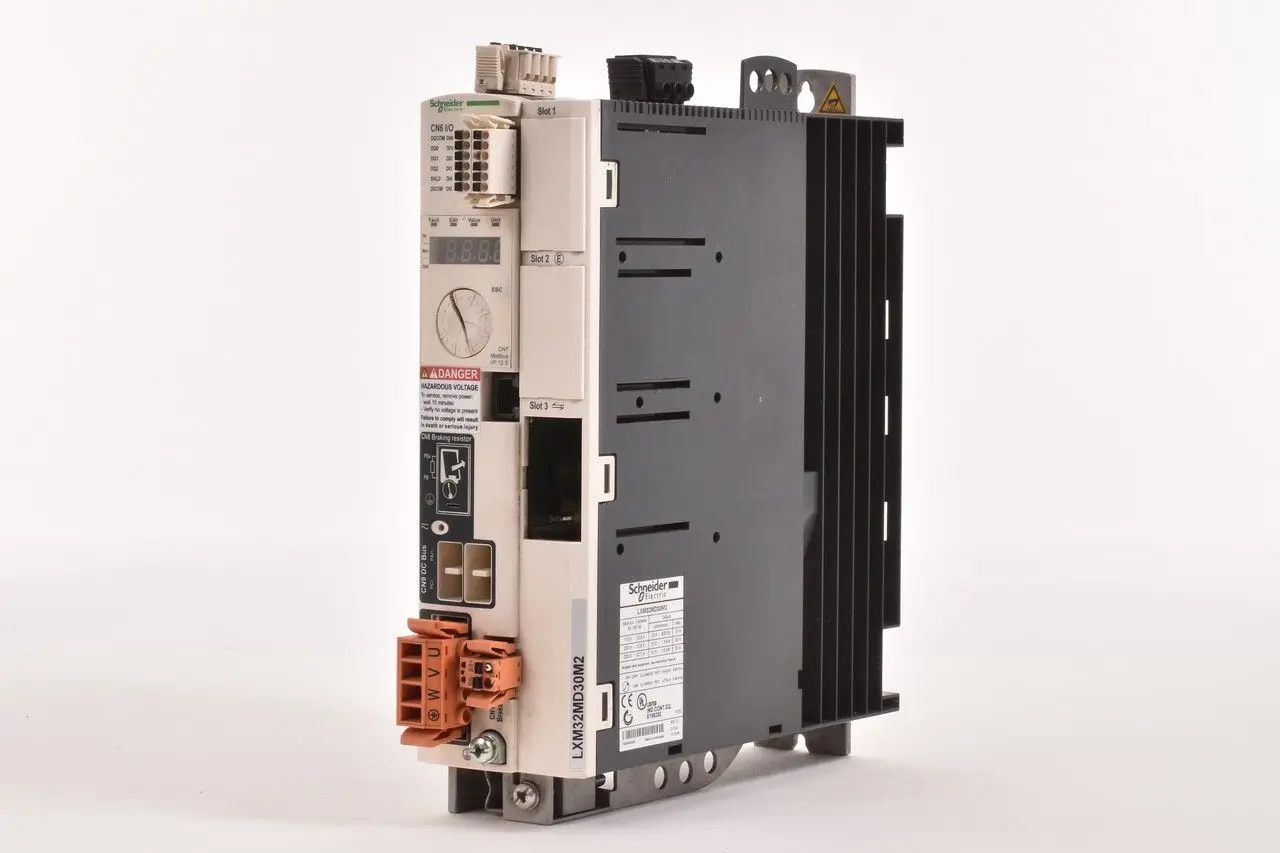 Produktfoto 1 von Schneider Electric LXM32MD30M2