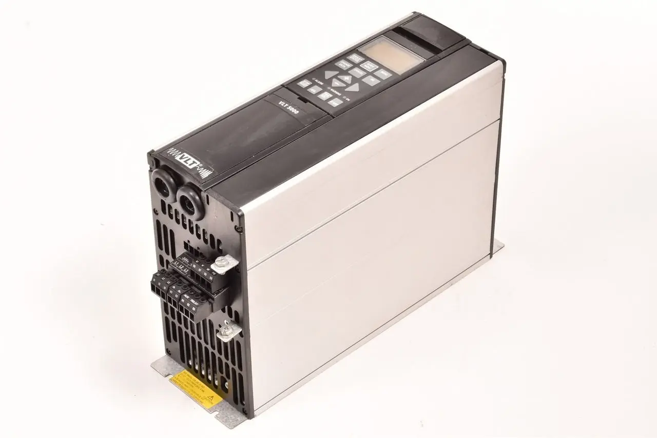 Produktfoto 1 von Danfoss VLT5006PT5B20SBR3DLF00A00C0