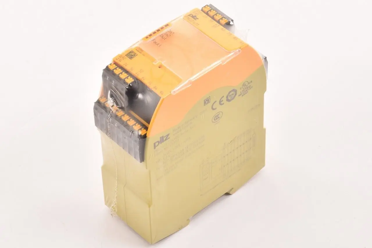 Produktfoto 1 von Pilz PNOZ s11c 24VDC 8n/o 1n/c