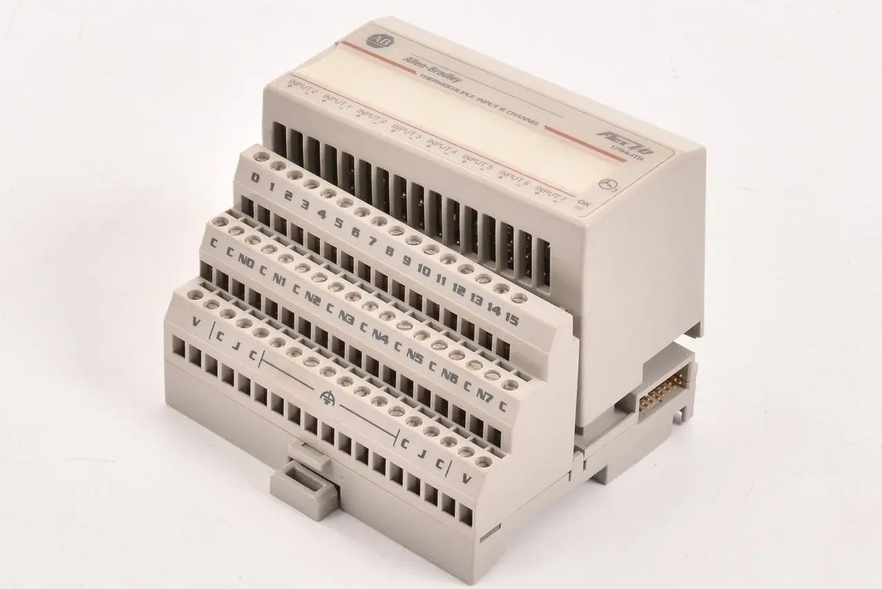 Produktfoto 1 von Allen Bradley 1794-IT8 / 1794-TB3T