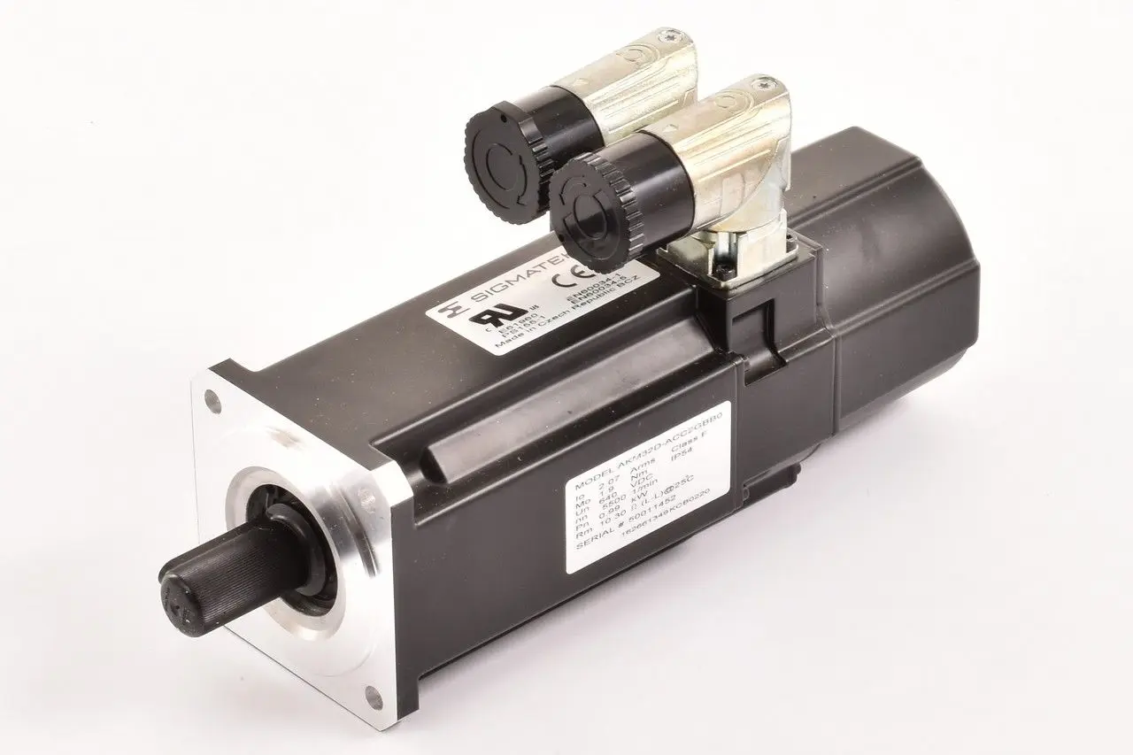 Sigmatek GmbH AKM32D-ACC2GBB0