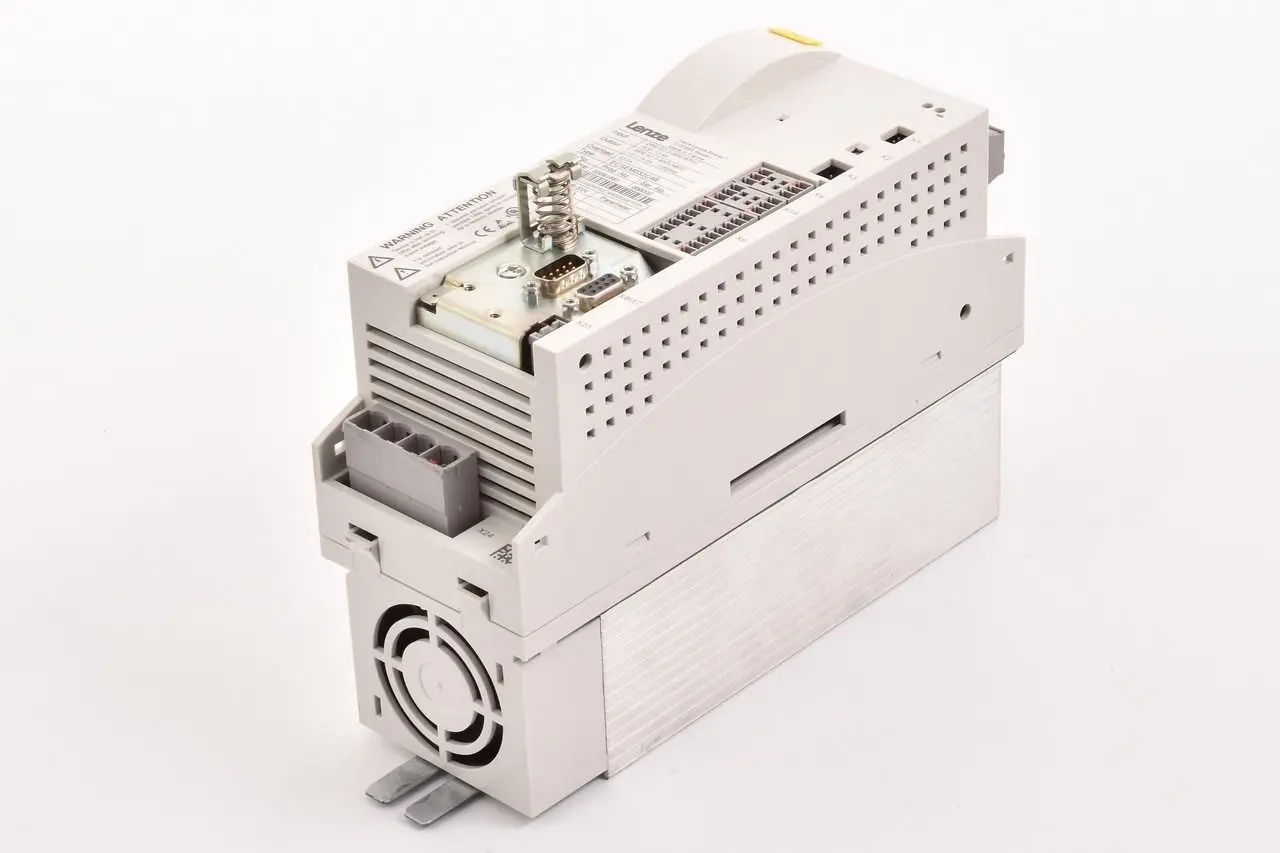 Produktfoto 1 von Lenze ECSEM032C4B