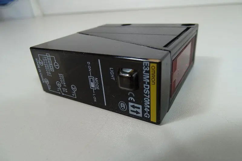 Produktfoto 1 von Omron E3JM-DS70M4-G