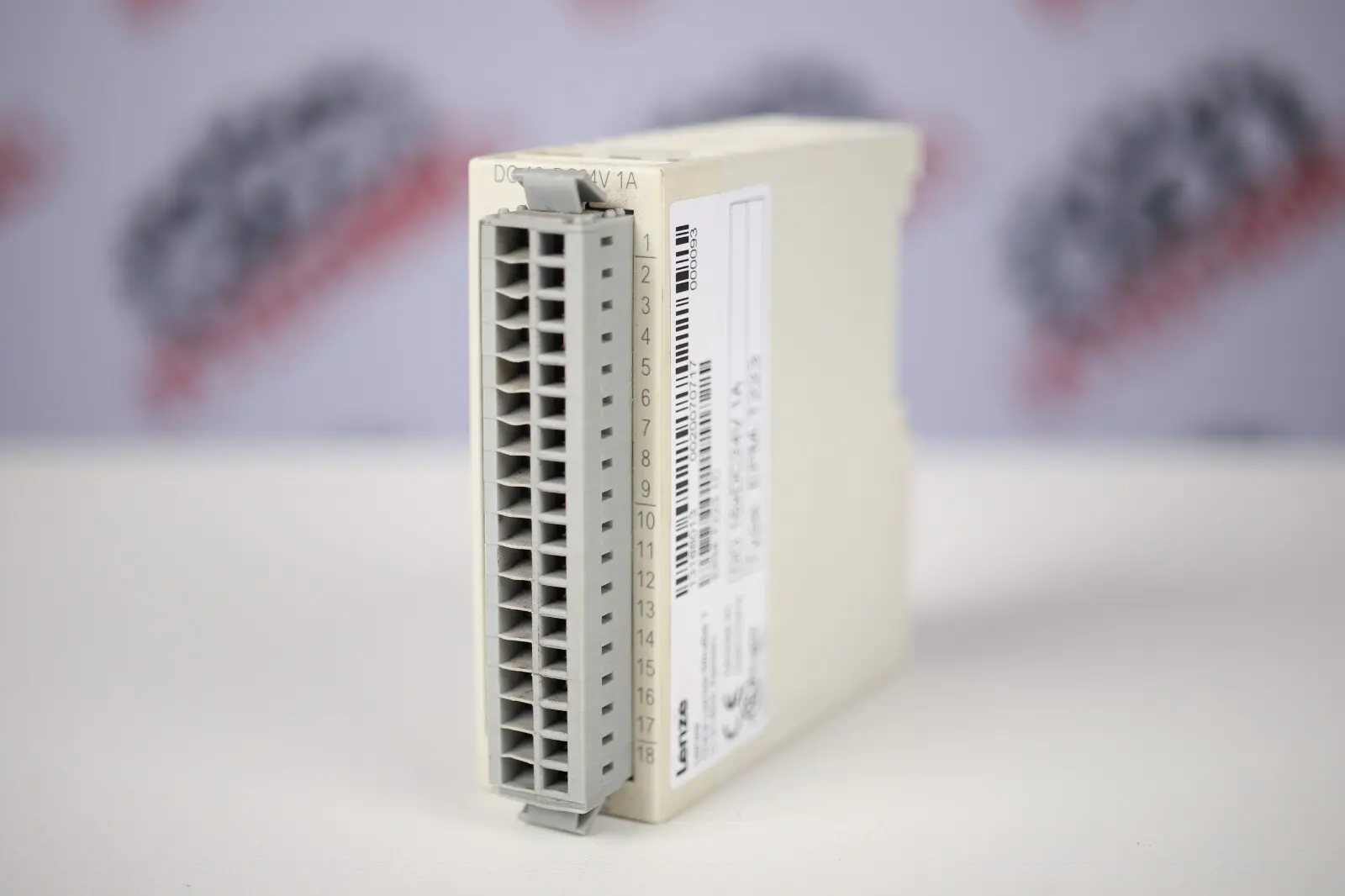 Produktfoto 1 von LENZE EPM-T223.1C (ID 13188013) (DO 16xDC24V 1A)