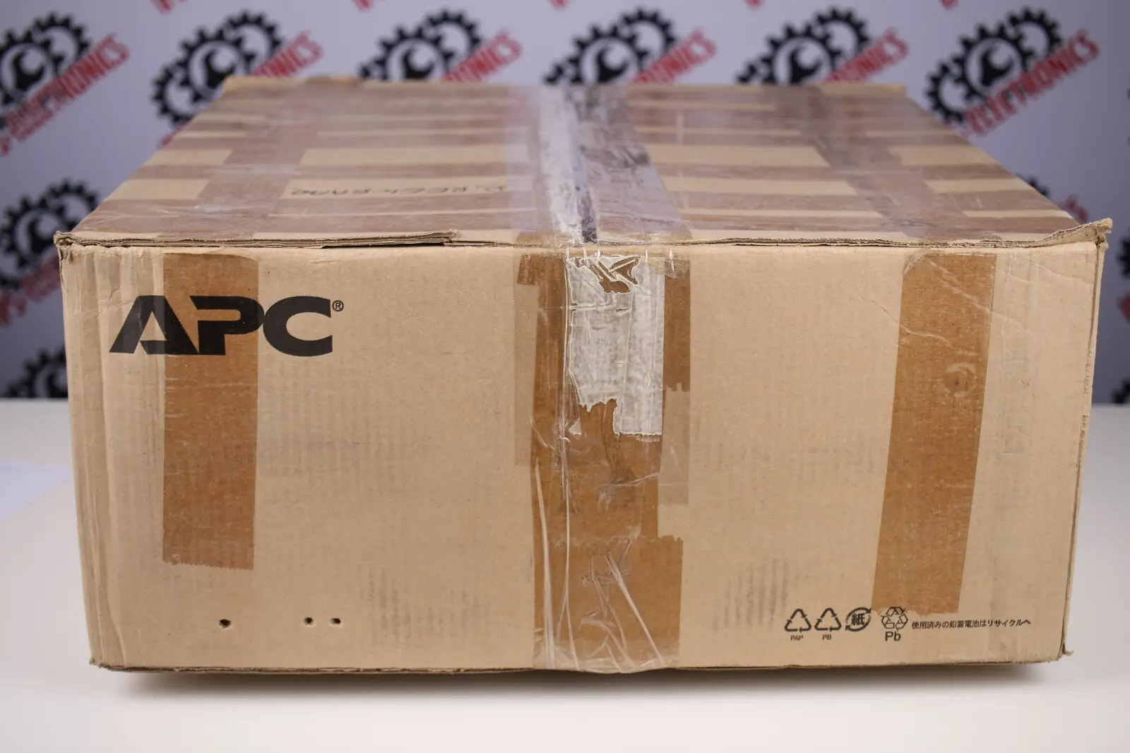 Produktfoto 1 von APC SMART-UPS SMT750RMI2U