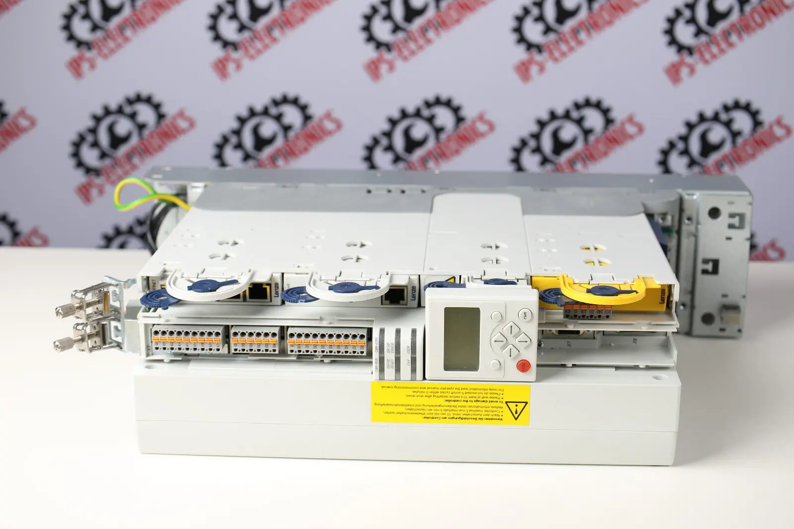 Produktfoto 1 von LENZE E94ASHE0174 (1342583) + E94AZMS0184