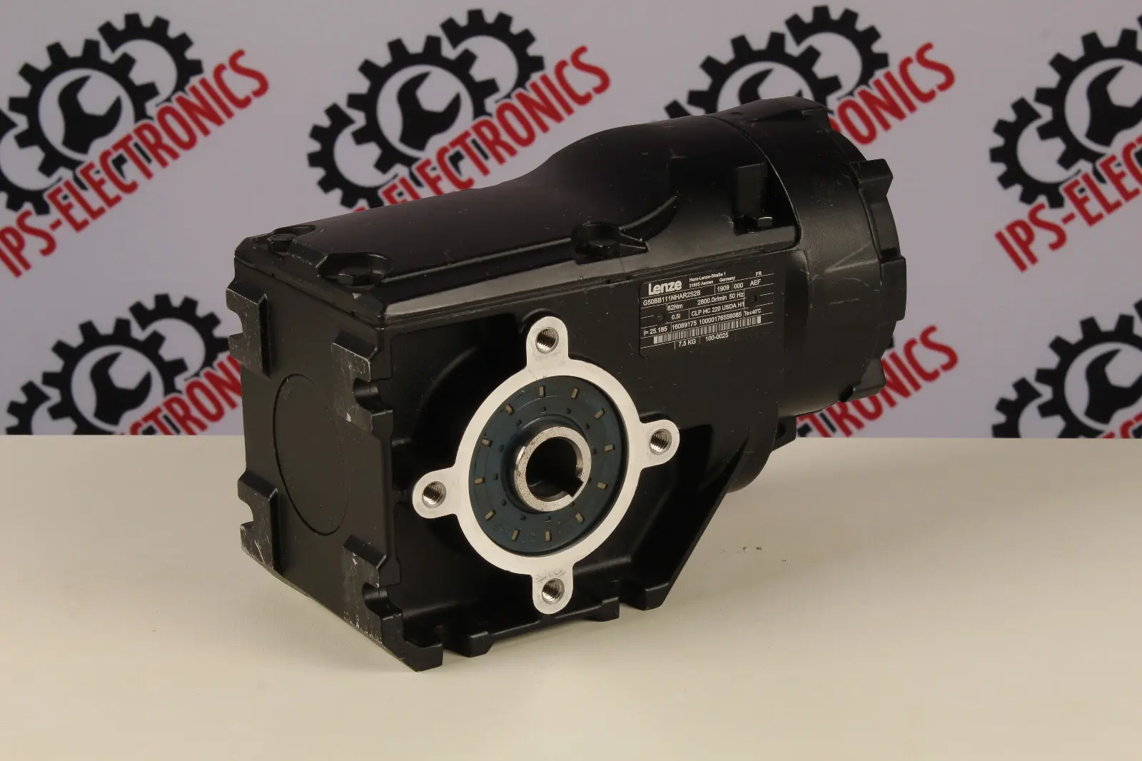 Produktfoto 1 von LENZE G50BB111NHAR2S2B i=25.185