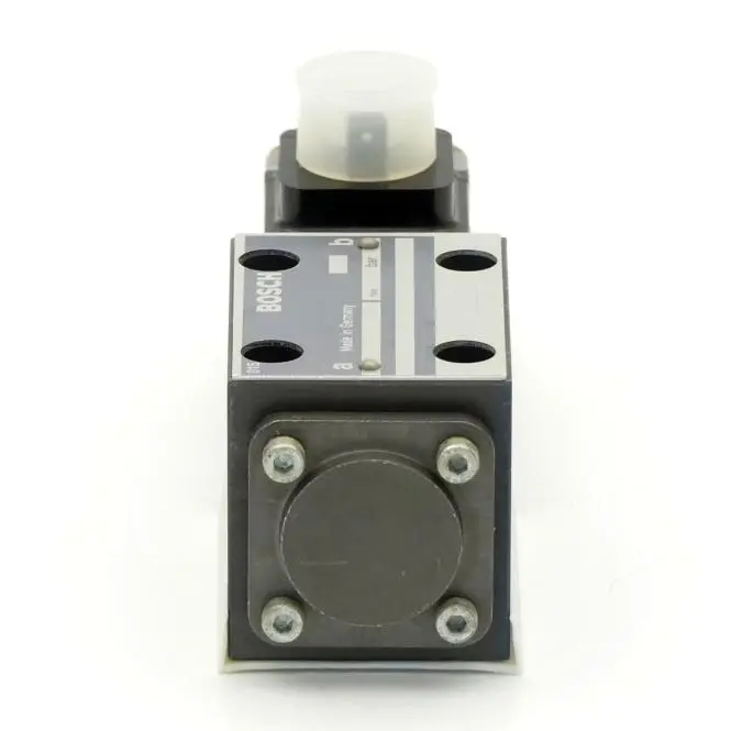 Produktfoto 1 von BOSCH 4/2-Wegeventil 081WV06P1N132WS024/00A0