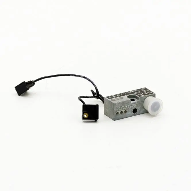 SENSTRONIC Induktiver Sensor