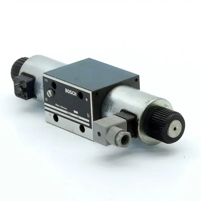 Produktfoto 1 von BOSCH 4/3 Wegeventil 081WV10P1N102WS190/00B11