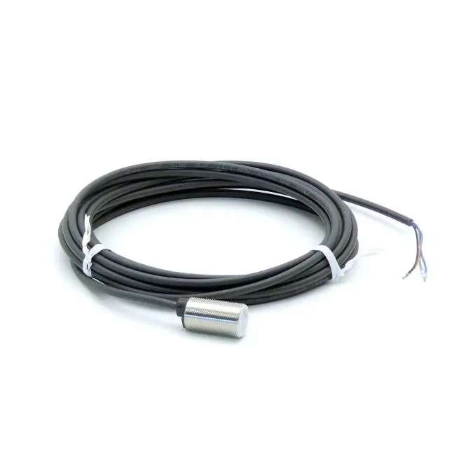 Produktfoto 1 von BALLUFF Induktiver Sensor BES00R4