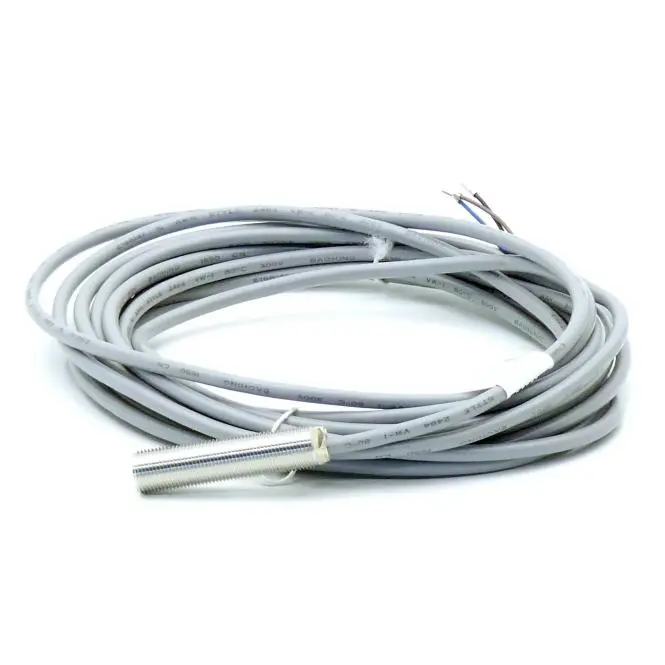 Produktfoto 1 von BALLUFF Induktiver Standardsensor BES005E