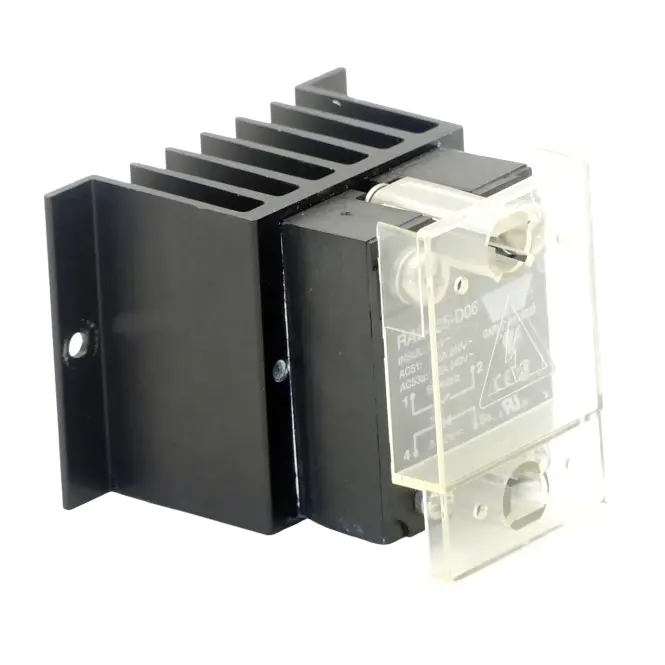 Produktfoto 1 von CARLO GAVAZZI Halbleiterrelais mit Kühlkörper