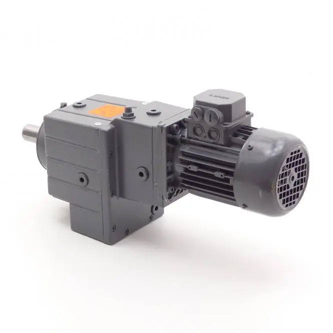 Produktfoto 1 von LENZE Getriebemotor MDEMAXX063-12