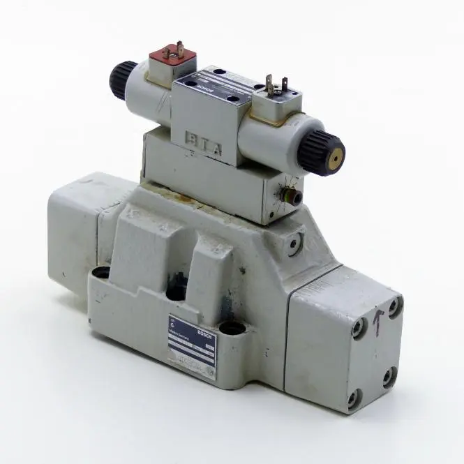 Produktfoto 1 von BOSCH 4/3 Wegeventil 081WV25P1V3004PTWS024/00D0