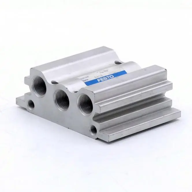 Produktfoto 1 von FESTO Anschlussblock 15 861