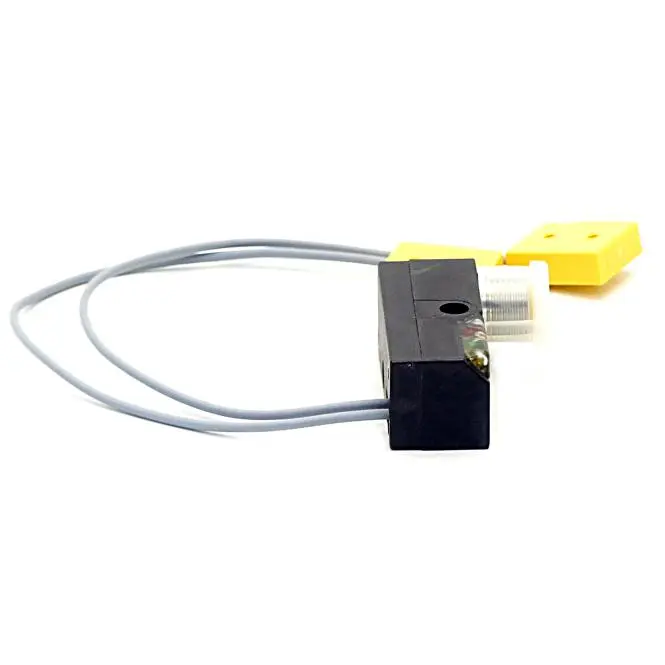 Produktfoto 1 von TURCK Induktiver Sensor